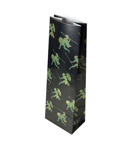 Крафт-пакет чёрный с рисунком «Воины», ламинированный, 8×5×24 см