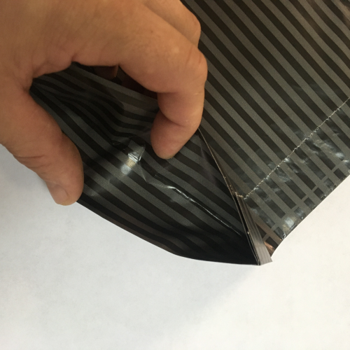 Крафт-пакет чёрный с рисунком «Люкс», 31×7×49 см